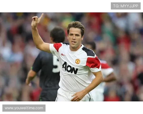 从草根到巅峰足球明星背后的奋斗与荣耀故事 从草根到巅峰足球明星背后的奋斗与荣耀故事