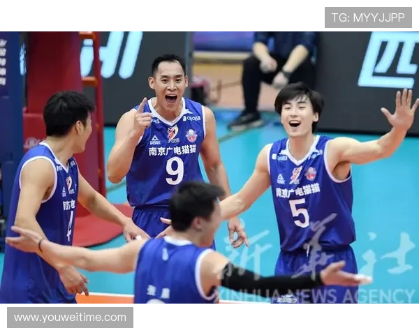 南京排球队选拔赛背后的拼搏故事与奋斗历程全景回顾 南京排球队选拔赛背后的拼搏故事与奋斗历程全景回顾