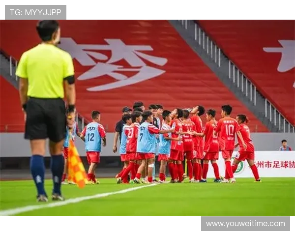 当今足坛12号球星的崛起与影响力分析